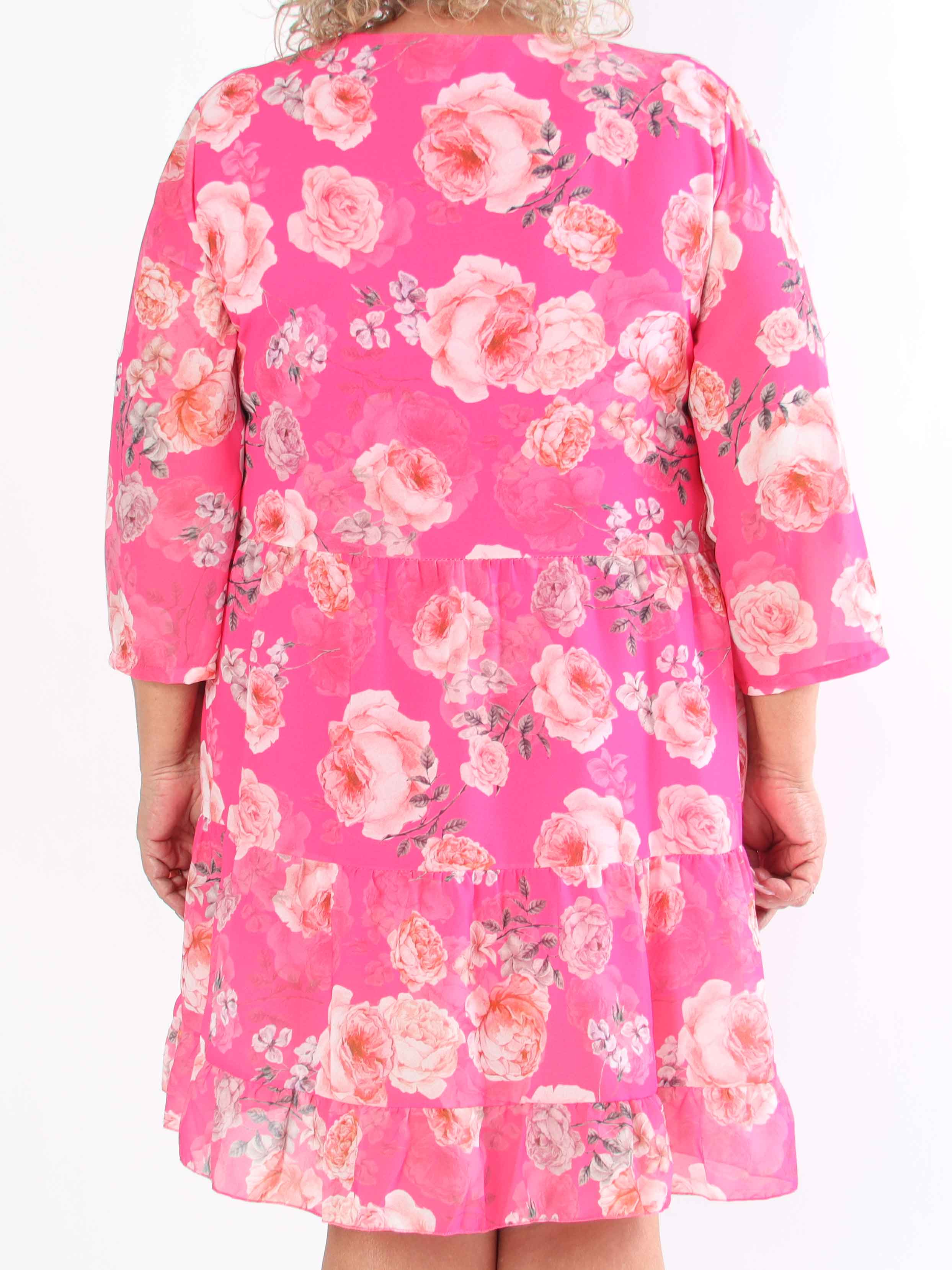 Stella - Blommig chiffongklänning med underkjol i viskos